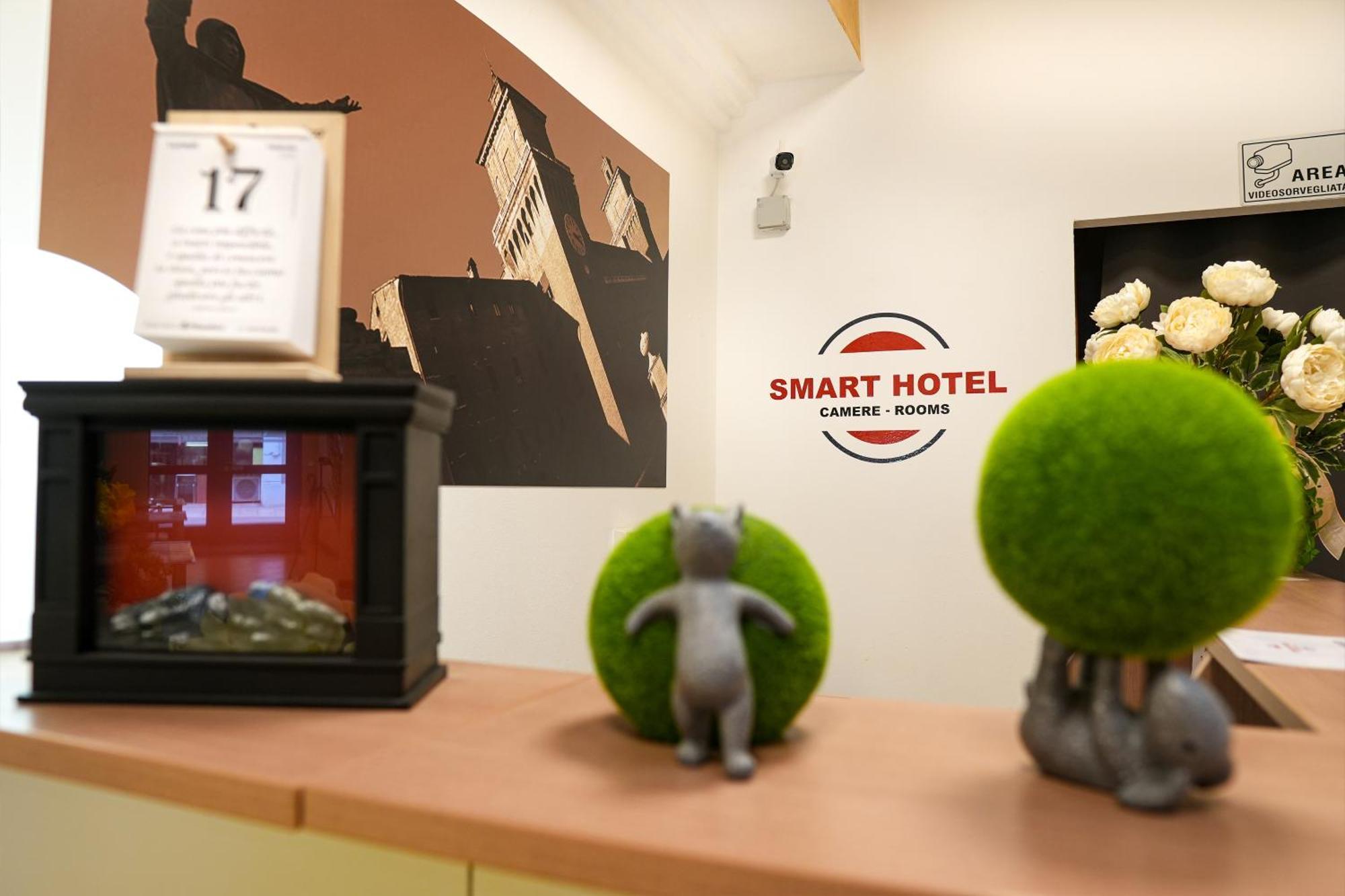 Hotel Smart